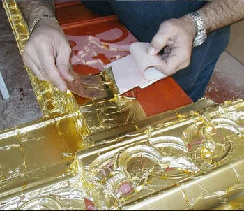 100 Uds. Hoja de oro puro de 24 k 9,33x9,33 cm. Contenido 99% hoja de lámina de oro real