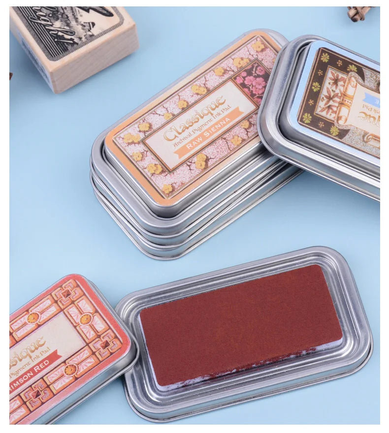 Almohadillas de tinta japonesas Classique, tinta aceitosa de Color Retro, almohadilla de tinta de secado rápido, sello de caja de Metal resistente al agua, 12 colores disponibles, 1 ud.