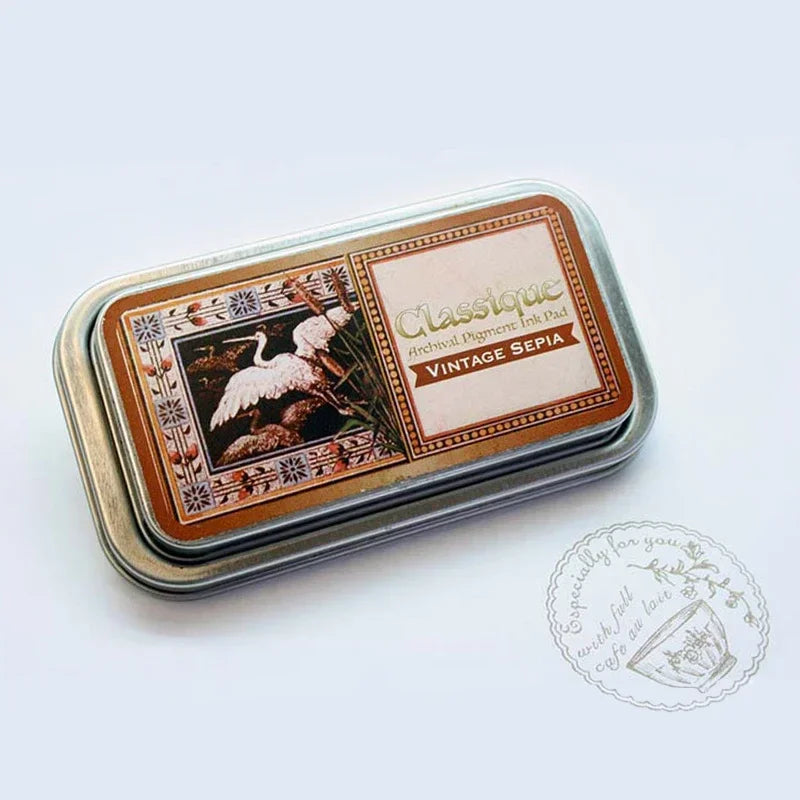 Almohadillas de tinta japonesas Classique, tinta aceitosa de Color Retro, almohadilla de tinta de secado rápido, sello de caja de Metal resistente al agua, 12 colores disponibles, 1 ud.