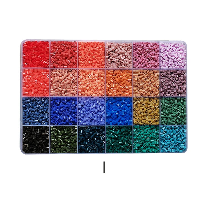Mini-cuentas para manualidades, cuentas de 2,6mm, 13200 piezas, 24 colores por caja