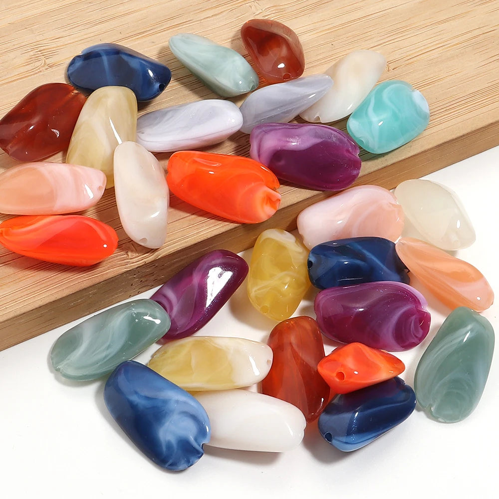 30 unids/lote de mostacillas acrílicas de forma Irregular de colores para fabricación de joyas