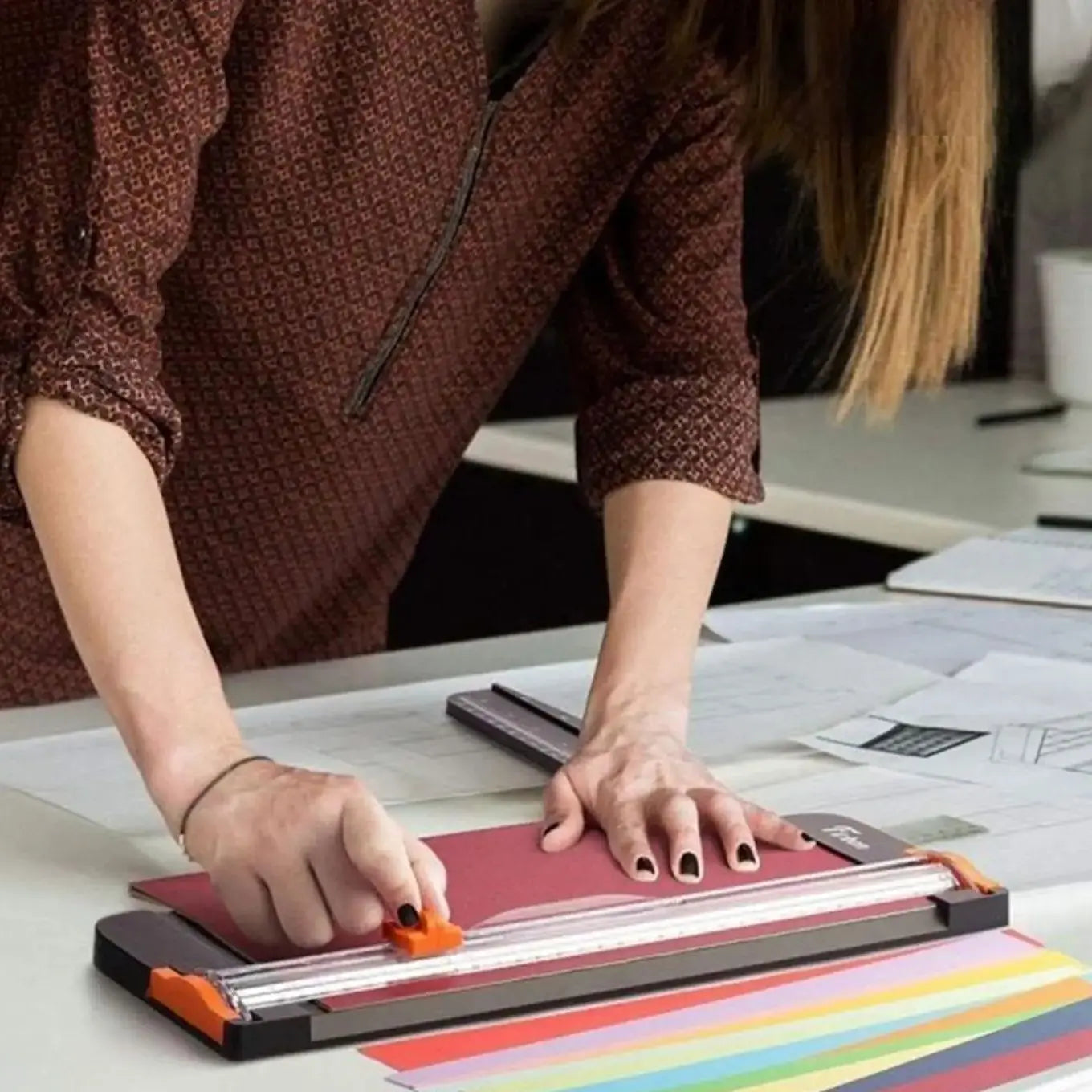 Cortador de papel A4, cuchillo de papelería con regla extensible