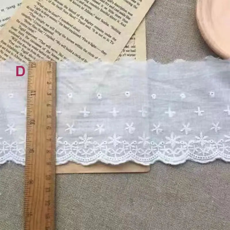 Tela de encaje de flores blancas bordadas de algodón, 15 yardas (13,7 mts)