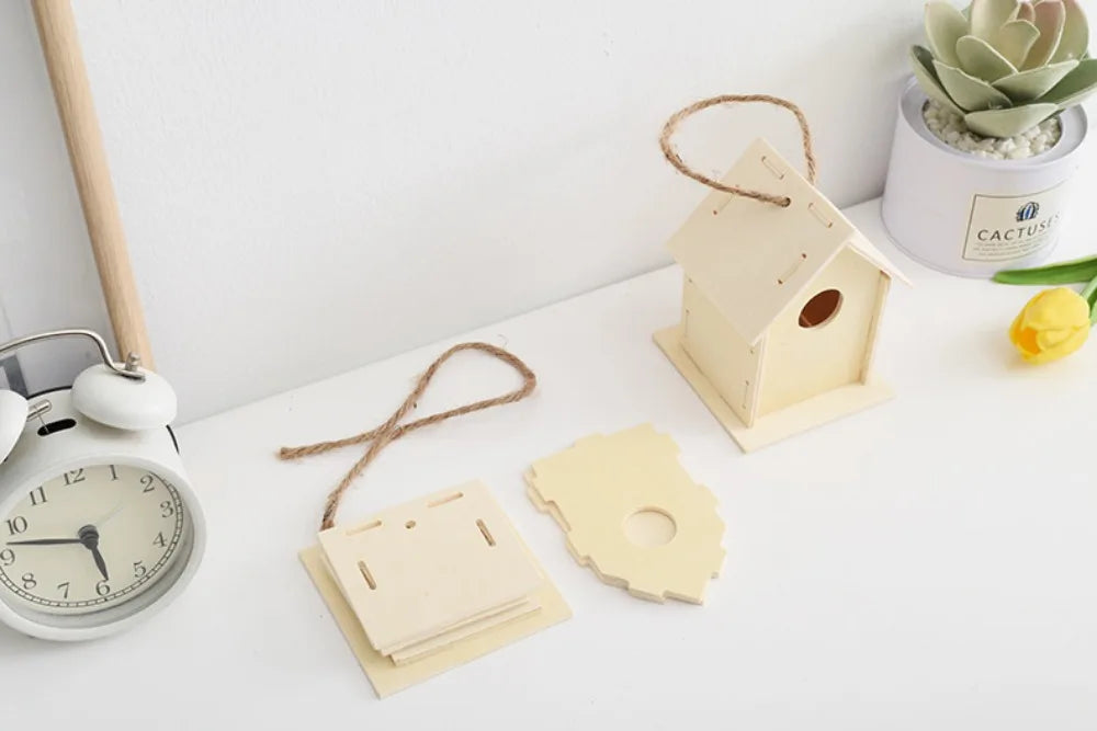 Casa para pájaros de madera con cuerda de cáñamo para colgar, pintar