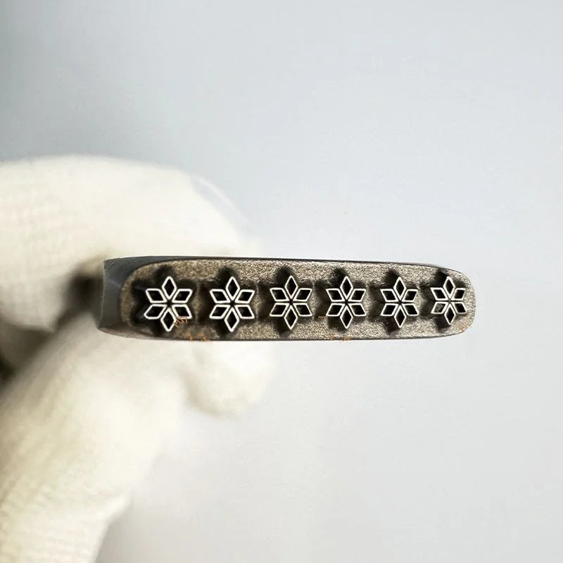 Sellos de joyería con patrón, de acero, troqueles de grabado para pulsera de oro y plata.