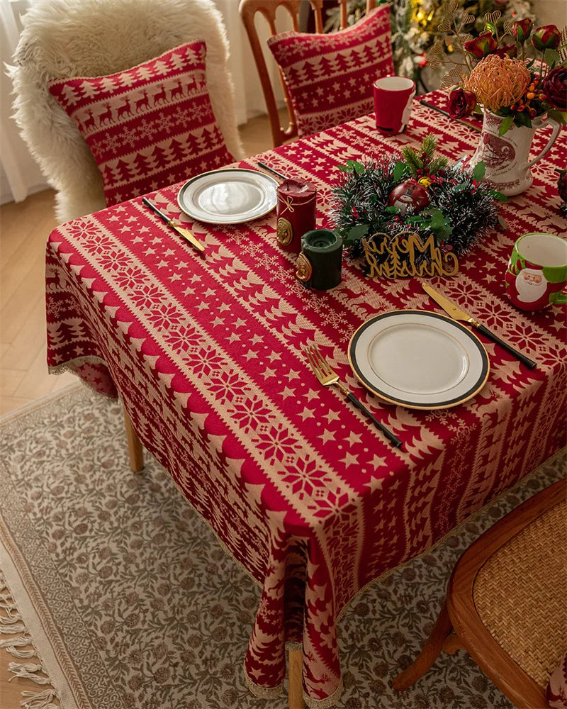 Mantel rojo navideño,  Jacquard, encaje dorado