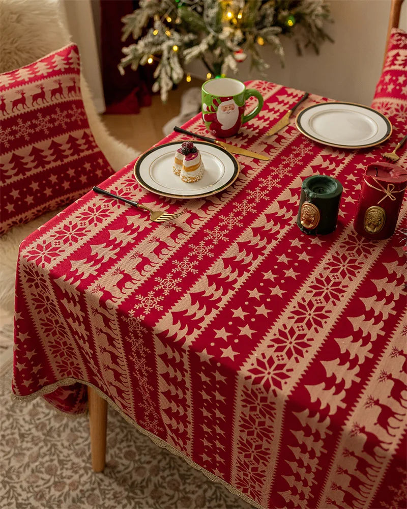 Mantel rojo navideño,  Jacquard, encaje dorado