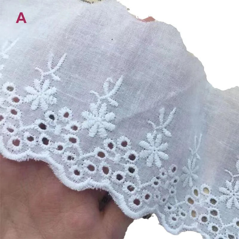 Tela de encaje de flores blancas bordadas de algodón, 15 yardas (13,7 mts)