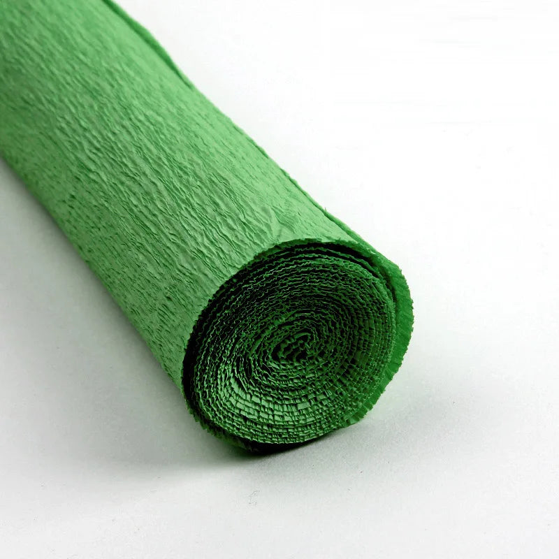 Rollo de papel crepé de colores de 50x250cm.
