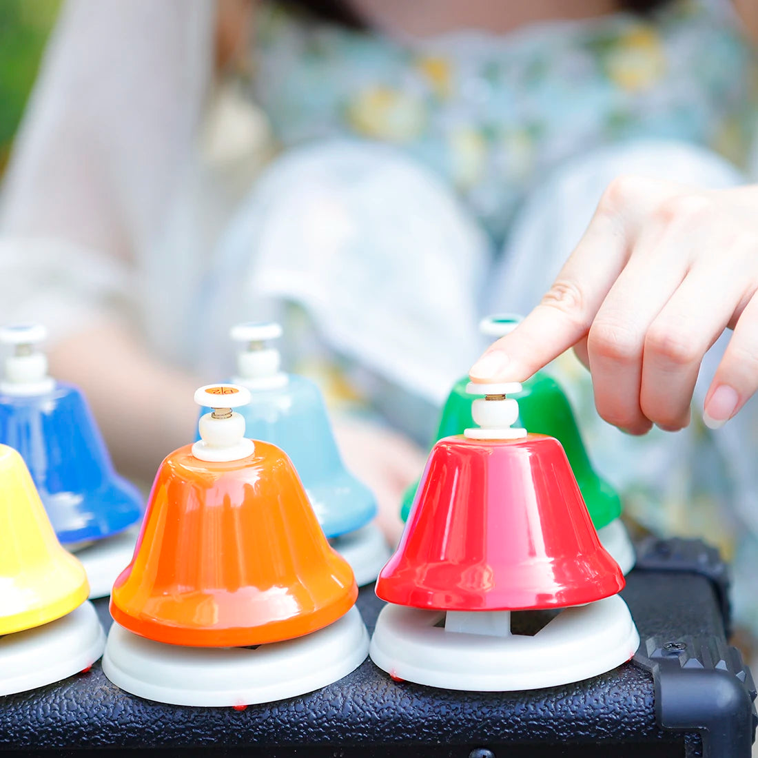 Juego de Instrumentos Musicales Orff, Campana de Mano de 8 Notas Coloridas para Niños.