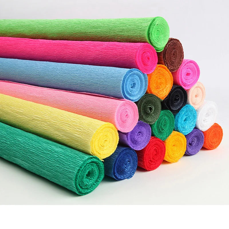 Rollo de papel crepé de colores de 50x250cm.