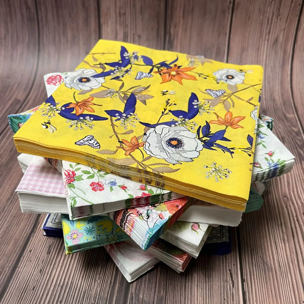 20 Servilletas Florales Coloridas Desechables, Decoupage