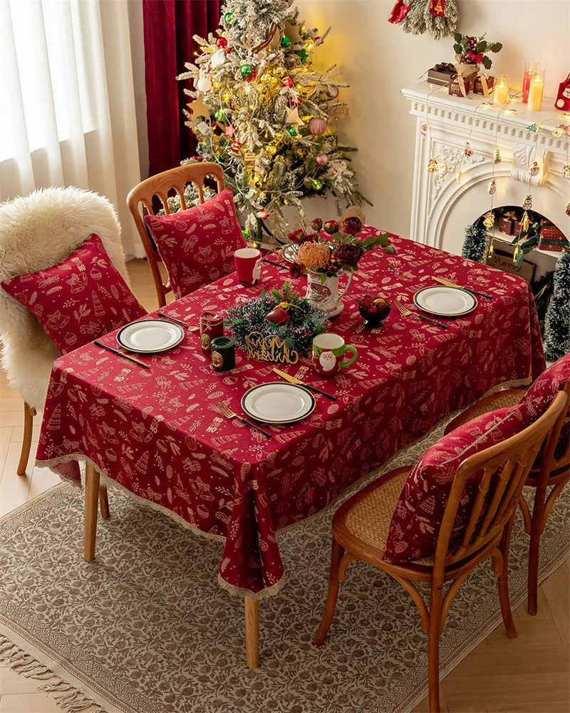 Mantel rojo navideño,  Jacquard, encaje dorado