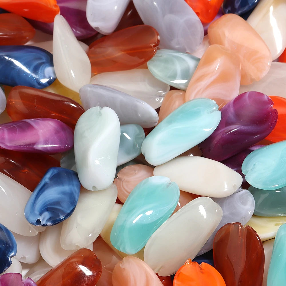 30 unids/lote de mostacillas acrílicas de forma Irregular de colores para fabricación de joyas