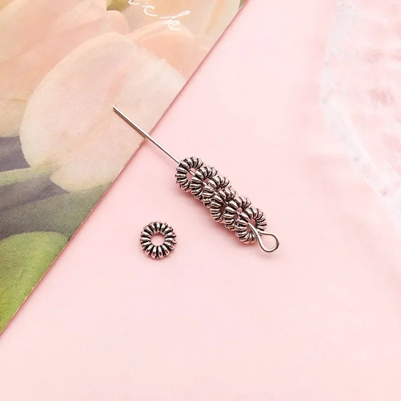 Mostacillas Retro de pentagrama de flor elíptica, joyería de aleación de plata tibetana, 50 piezas