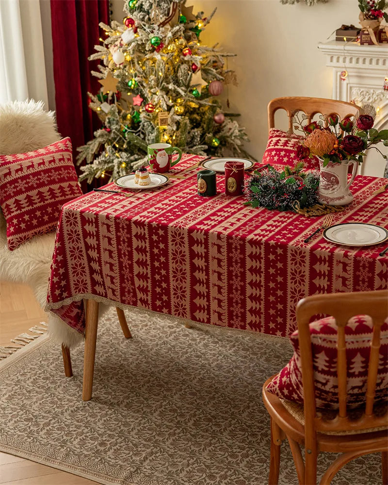 Mantel rojo navideño,  Jacquard, encaje dorado